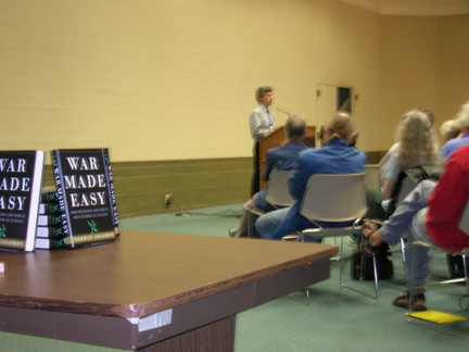 Norman_Solomon_at_the_Podium.jpg