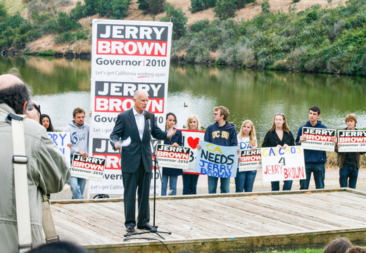 Jerry Brown Campaign Kickoff 2010-50