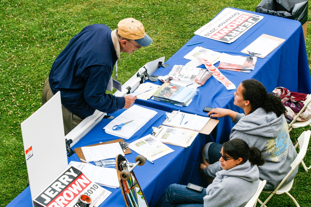 Jerry Brown Campaign Kickoff 2010-77.jpg